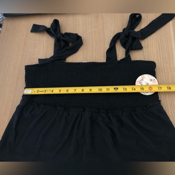 Jolie & Joy|Tiered ruffle black tie tank with ruching, plus size 1X, NWT••• - Picture 8 of 9